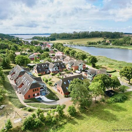 Ferienwohnung Granitzblick 3 Mit Wintergarten Und Seeblick Seedorf  エクステリア 写真