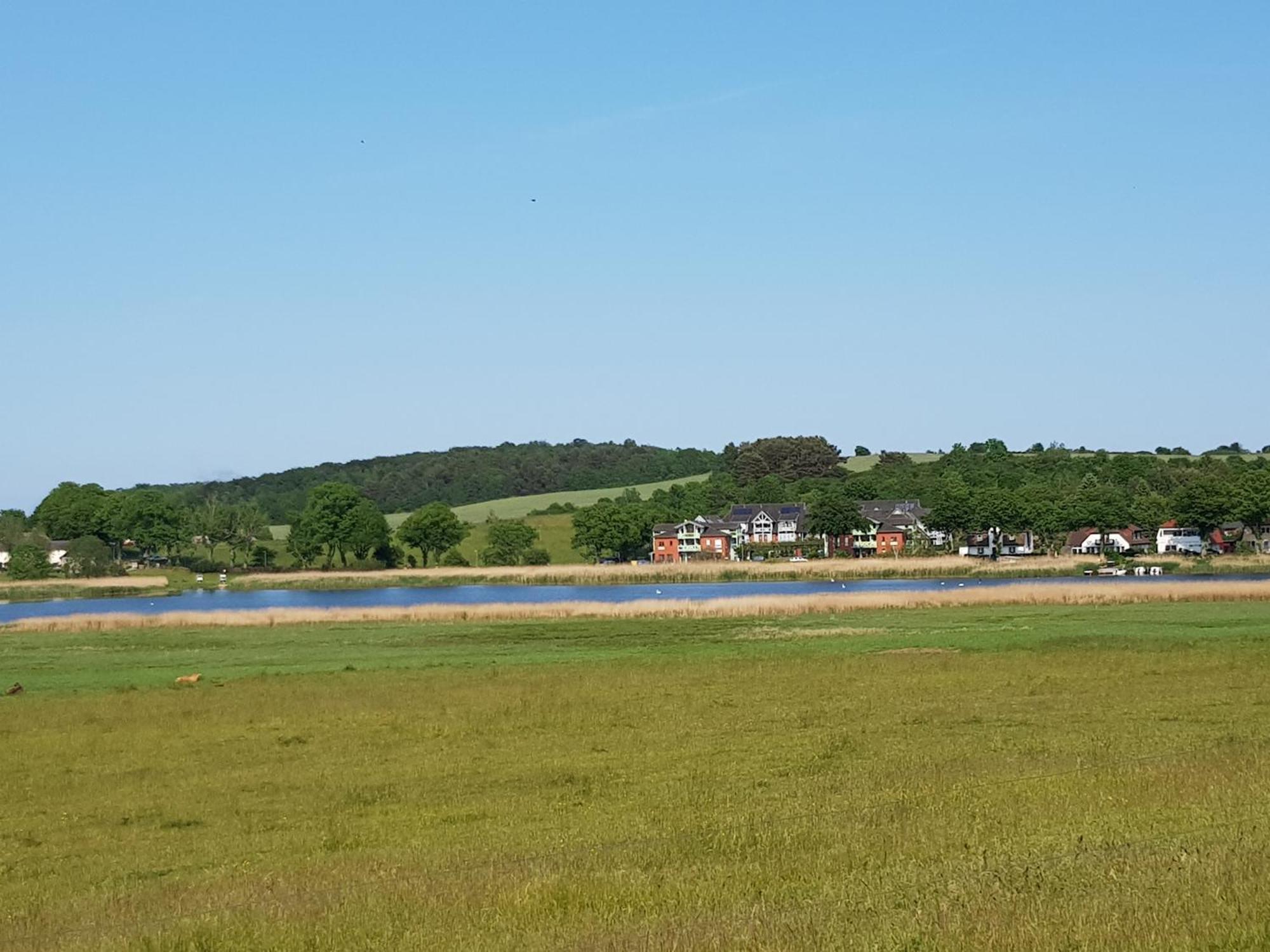 Ferienwohnung Granitzblick 3 Mit Wintergarten Und Seeblick Seedorf  エクステリア 写真