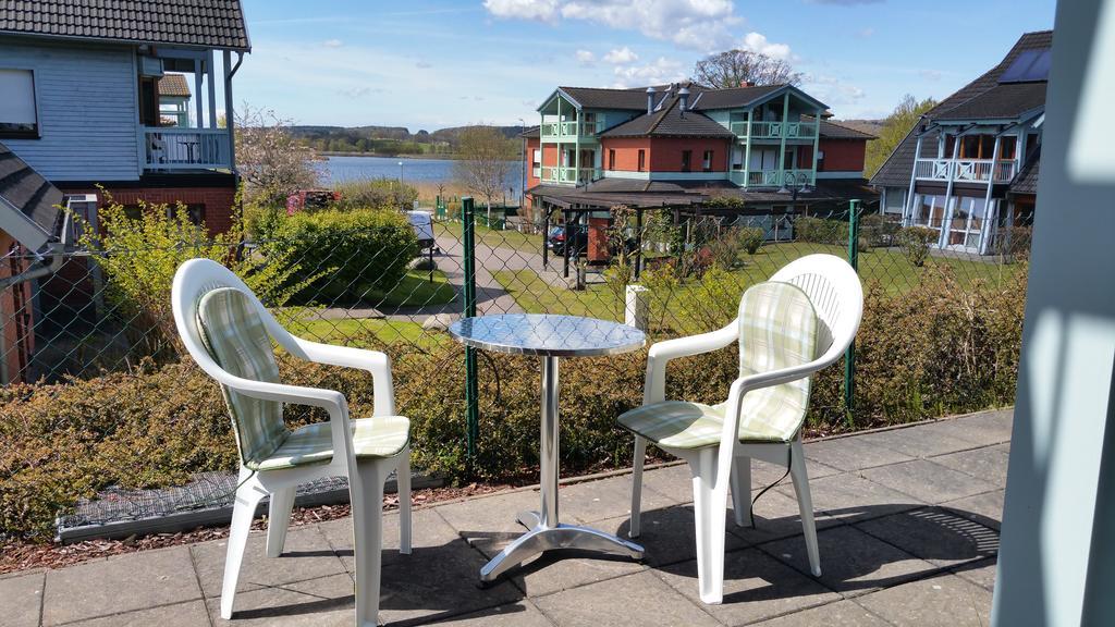 Ferienwohnung Granitzblick 3 Mit Wintergarten Und Seeblick Seedorf  エクステリア 写真